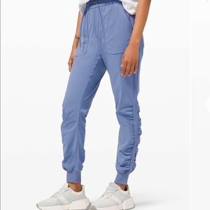 Lululemon Beyond the Studio Jogger
Water Drop